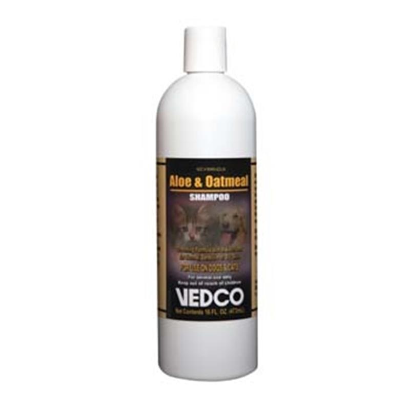 Vedco Aloe & Oatmeal Shampoo 16 oz